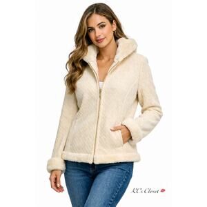 Weather Tamer Cream Faux Fur Trim Zip Jacket – Size Small